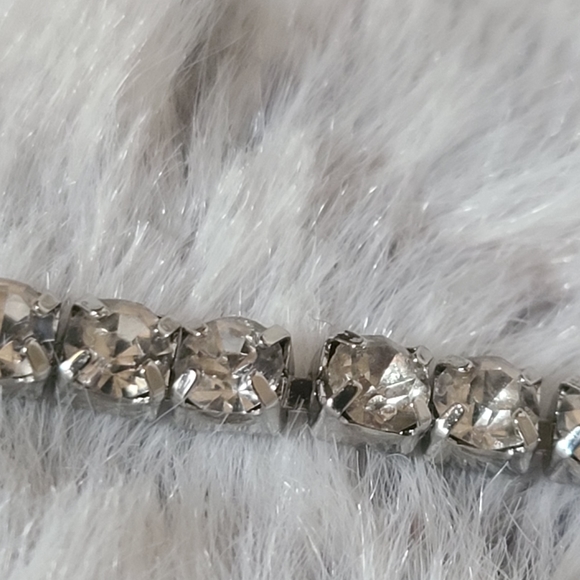 COPY - Simply Vera Wang Snake Necklace - Picture 3 of 7